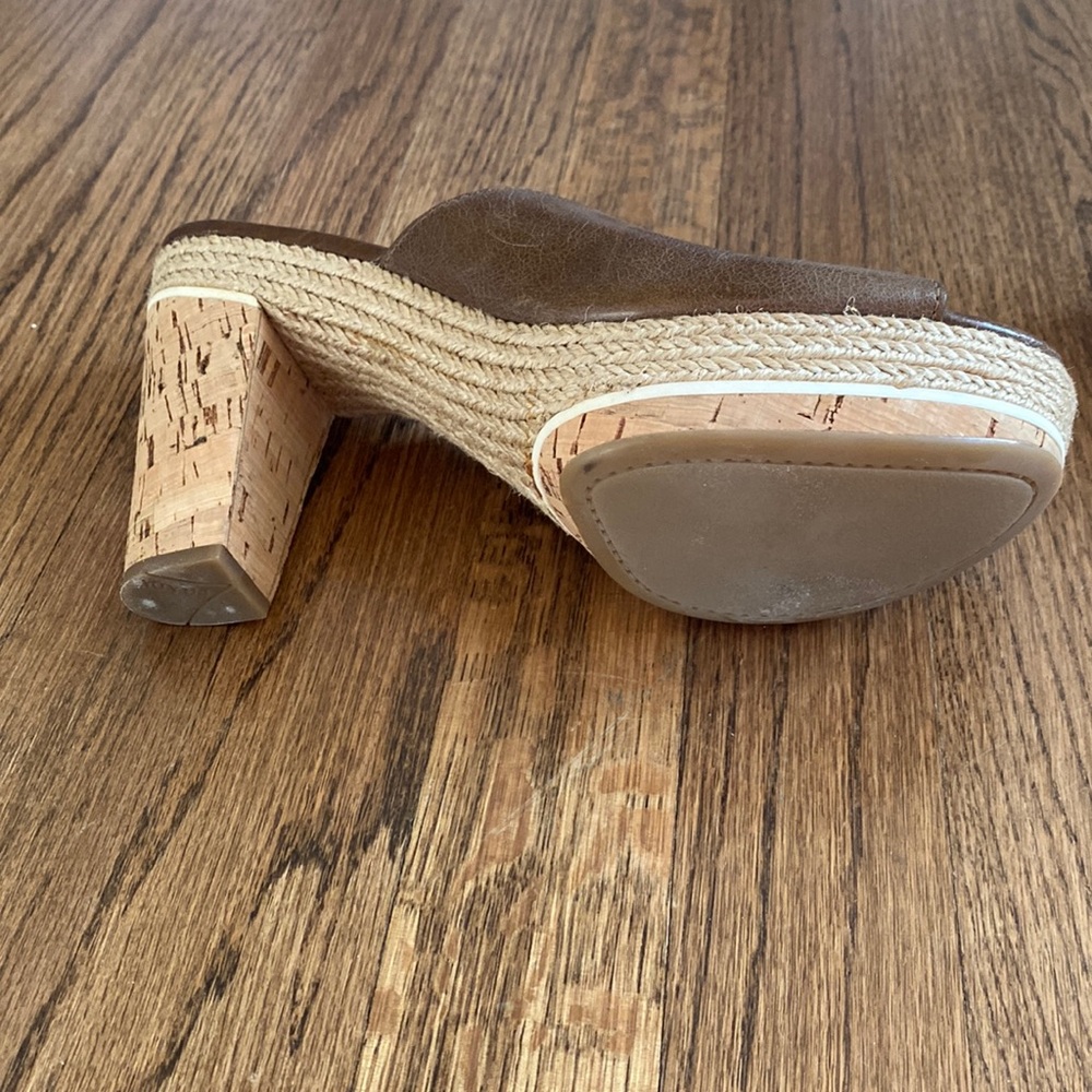 Brown Leather Prada Open-Toe Clogs - Size 40.5 (US 10.5) - Picture 5 of 5